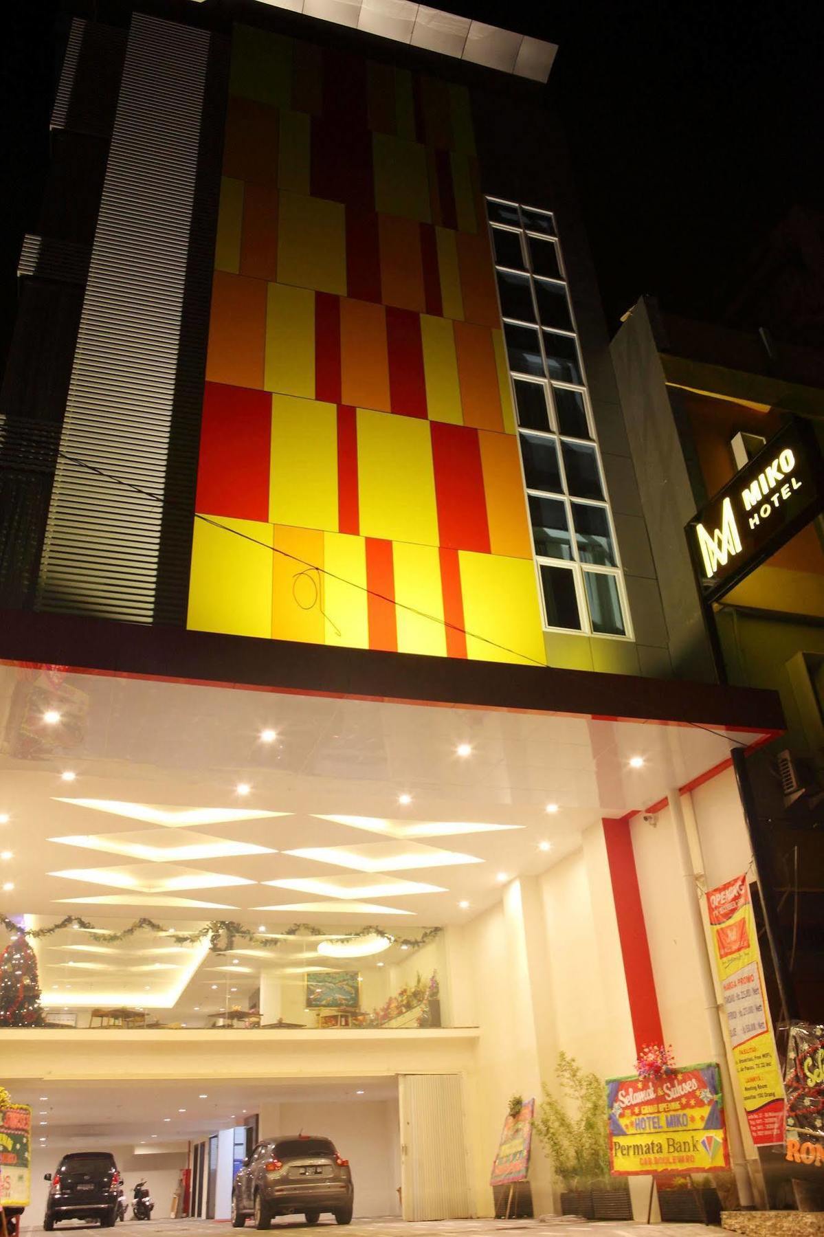 Miko Hotel Makassar Macáçar Exterior foto